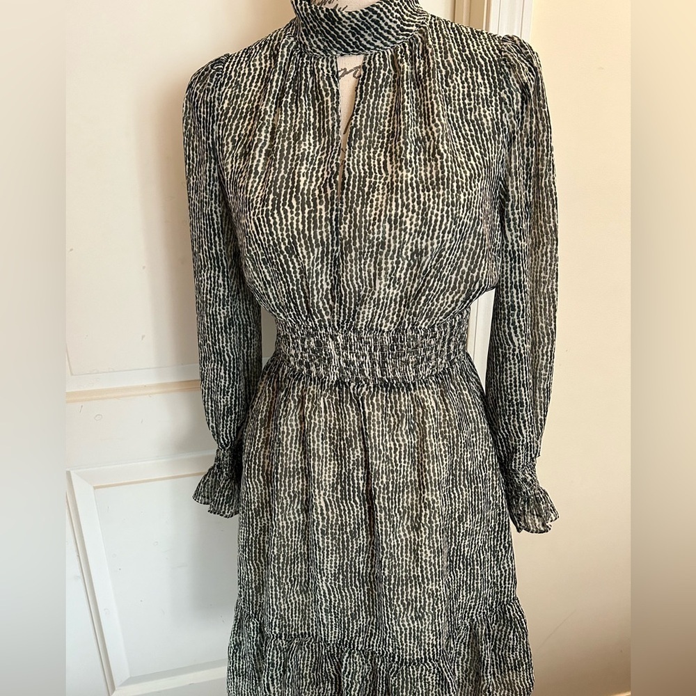 Lucy Paris long sleeve dress